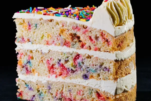שף גיא גמזו משיק את מותג הקינוחים NUNUNU Cakes שף גיא גמזו משיק את מותג הקינוחים NUNUNU Cakes