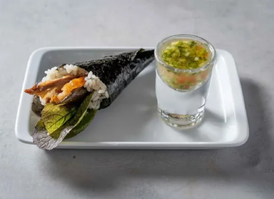 ארוחת טעימות יפנית-ישראלית ביפו תל אביב עם שף מידן סיבוני