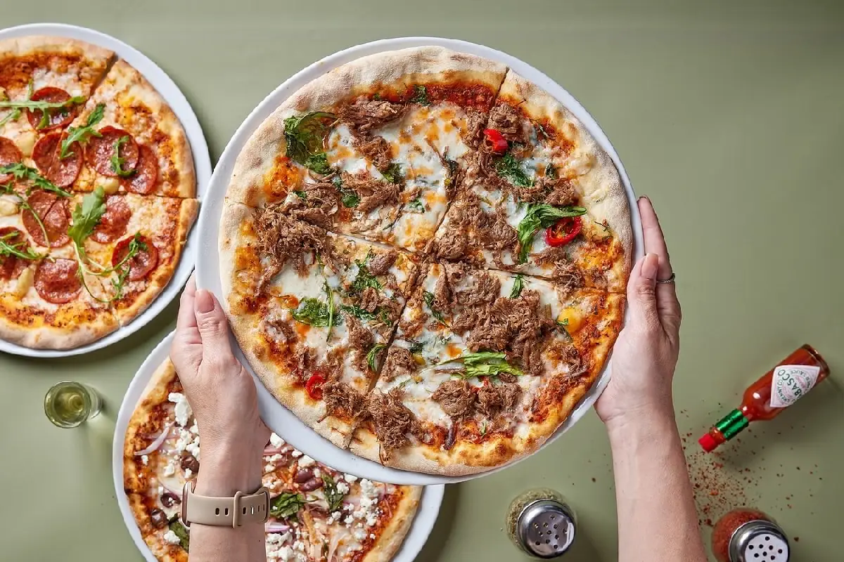 פיצה ללא הגבלה - אכול כפי יכולתך במסעדת פיאטו