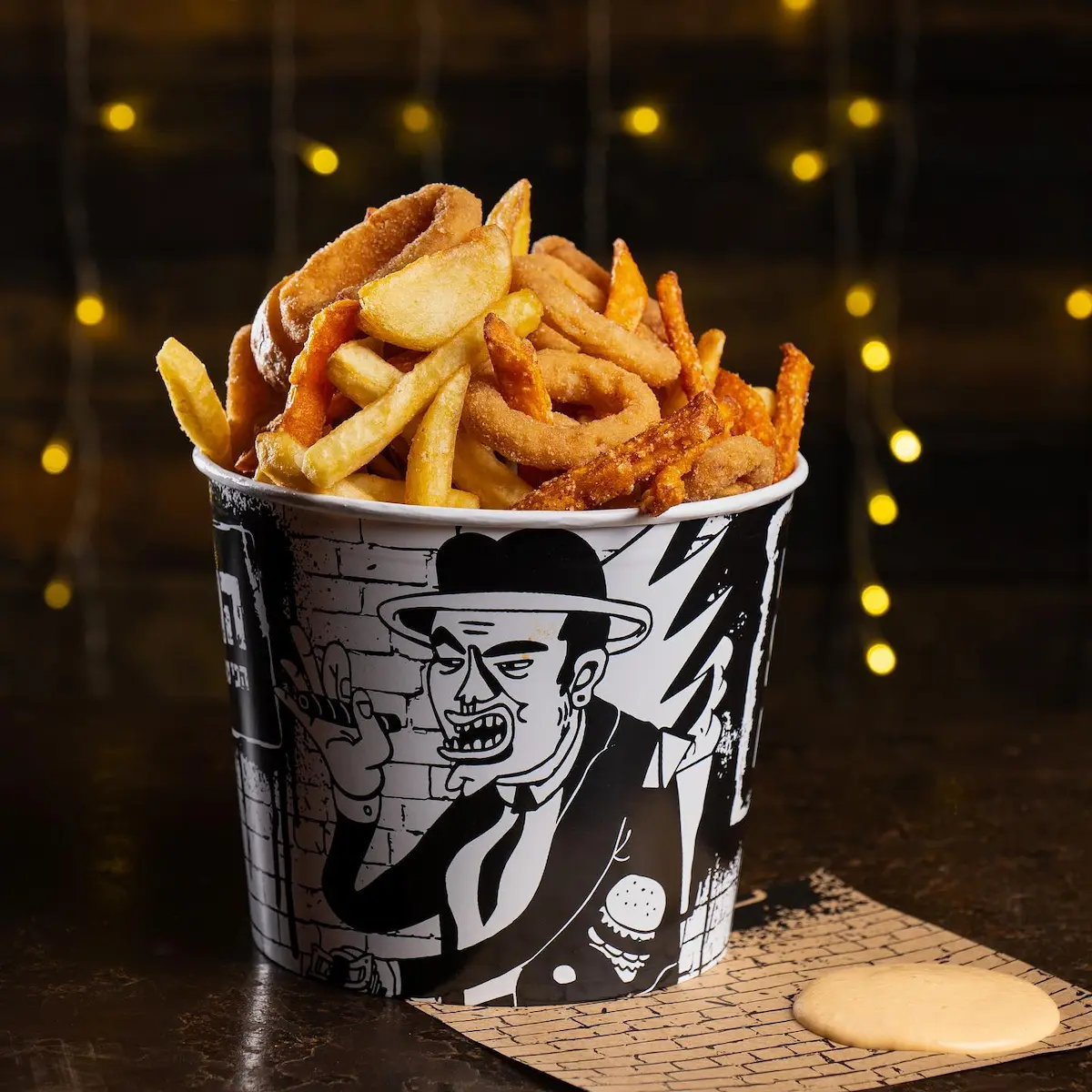 Mix Fired Bucket של הגראז'