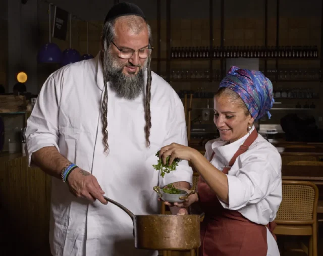 אסתר ויהונתן - פופ אפ אוכל ביתי בתל אביב