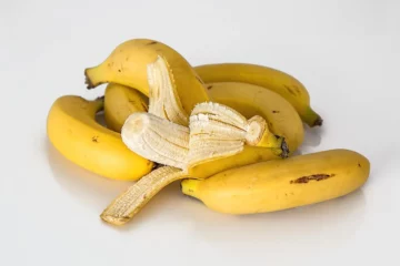 איך לאחסן בננות טריות בדרך הנכונה