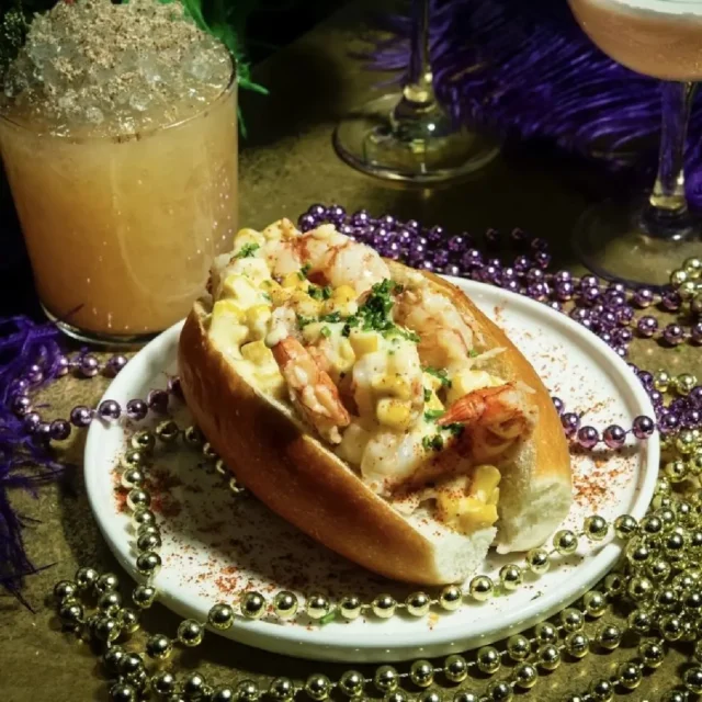 קרנבל מרדי גרא בבר בושוויק