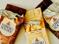 טבלאות שוקולד של פררו רושה