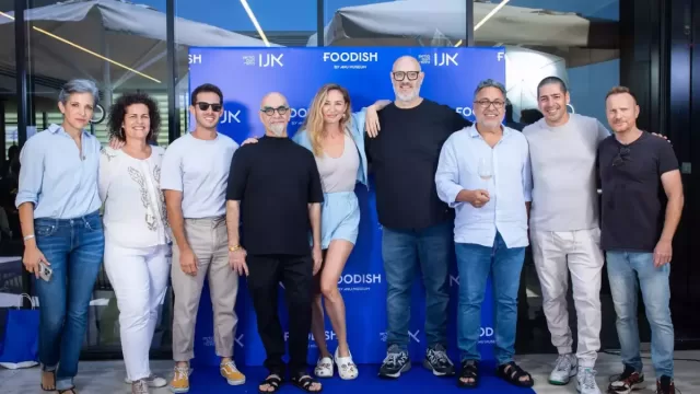 שלוש כפות שמן ושני מכחולים - תערוכת פופ-אפ במוזיאון אנו
