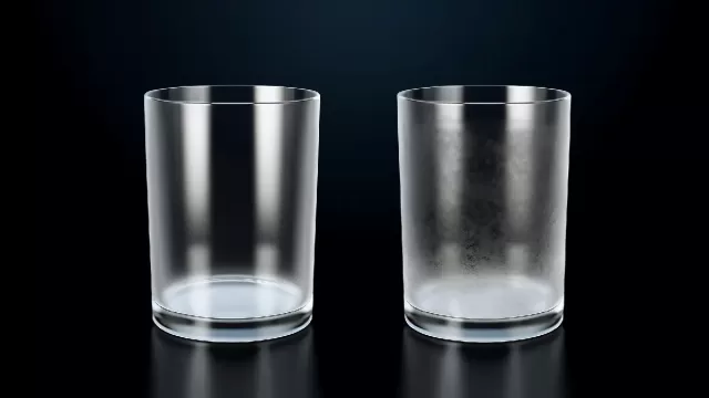 ניקיון כוסות זכוכית עכורות
